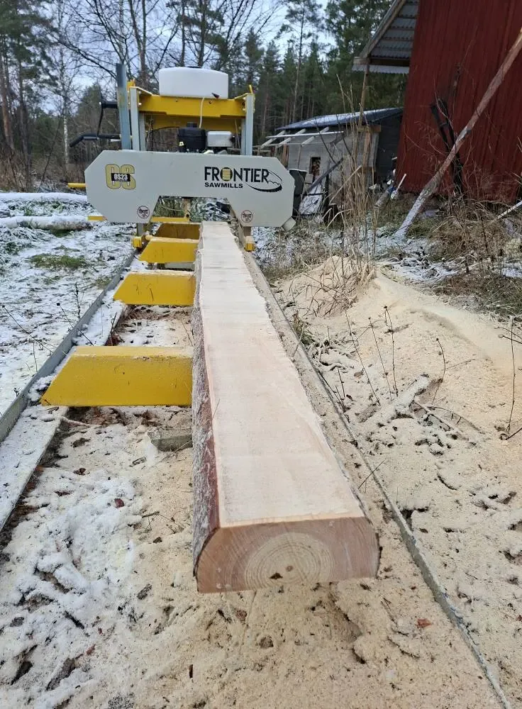 Sågning med mobilt bandsågverk